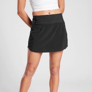 Athleta Run With It Skort Sz M